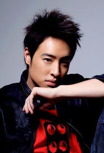 娱乐吃瓜君潘玮柏,娱乐吃瓜界的风云人物